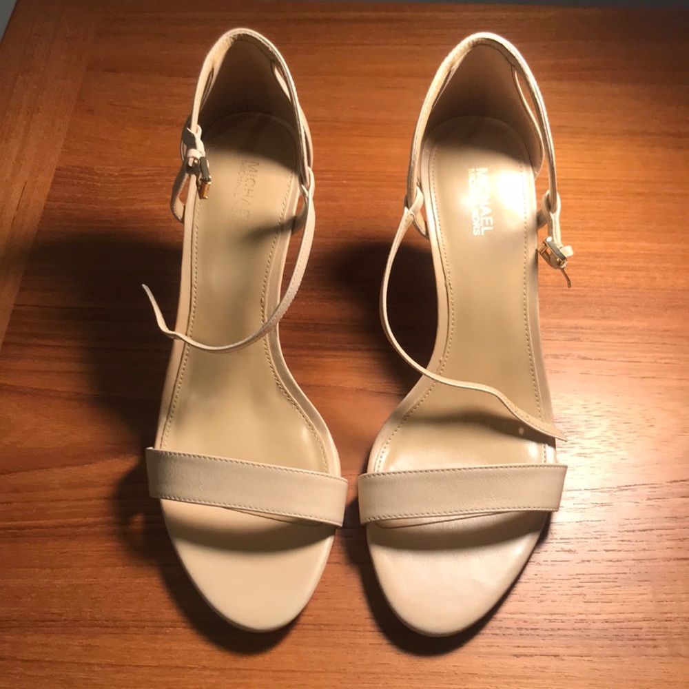 Michael Kors Simone Sandal